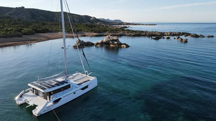 windelo 50 adventure mouillage hakuna matata